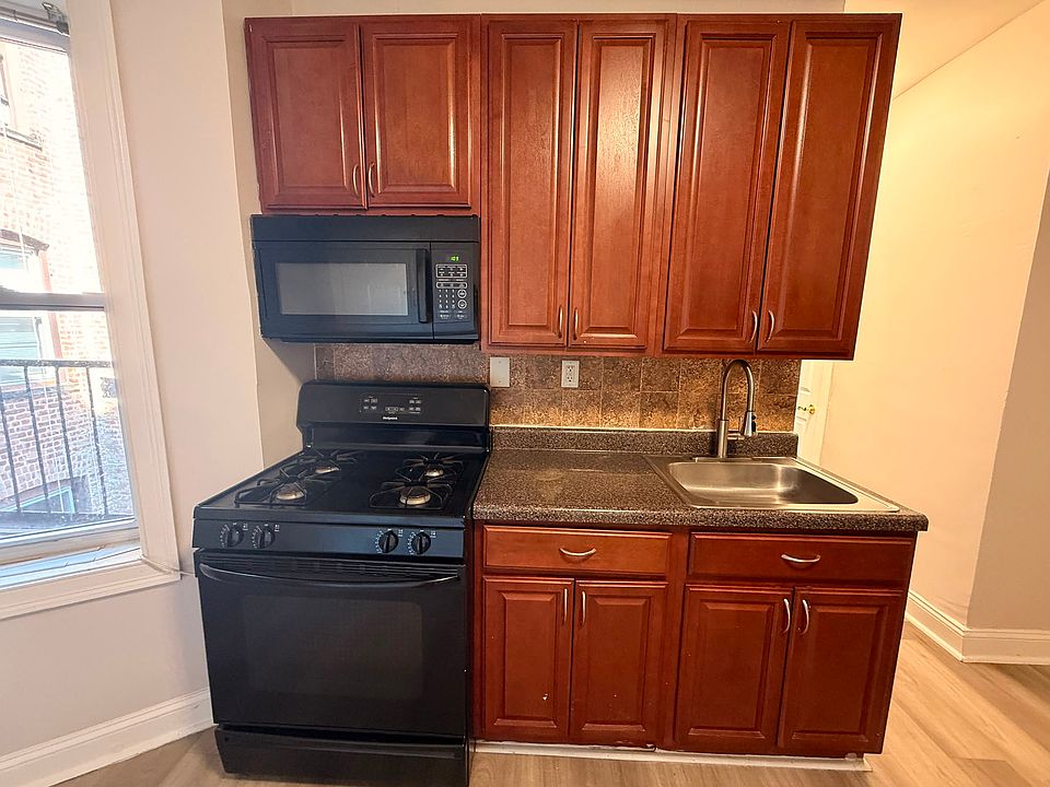 1st image of 67 Stuyvesant Ave #36E