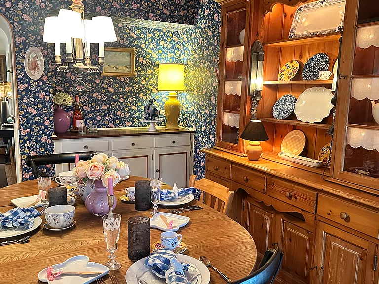 Complete with hutch and built in buffet. and dining furniture
