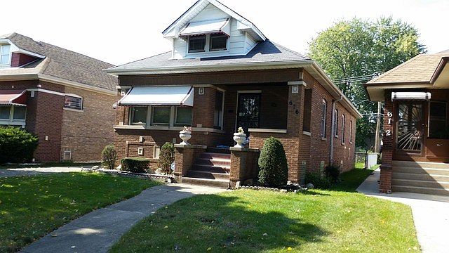 1st image of 616 S 20th Ave