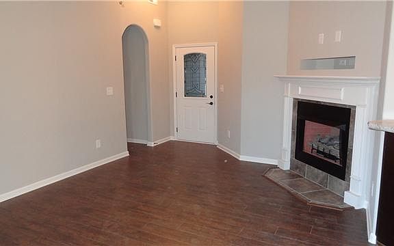 3rd image of 163 Fox Xing Lot 163