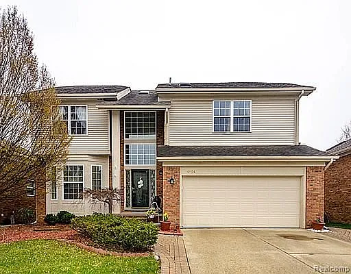 4954 Carrington Dr photo 1