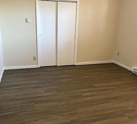 4th image of 460 Whalley Ave #101B