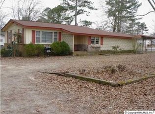 1499 Shelby Dr, Southside, AL 35907