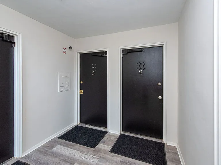 Pax- Paxton Woods 4173 — Photo 9