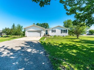 720 6th Dr NW, Perham, MN 56573