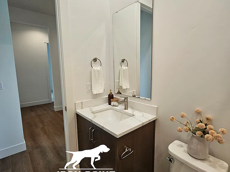 1220 W Grassland St — Photo 24