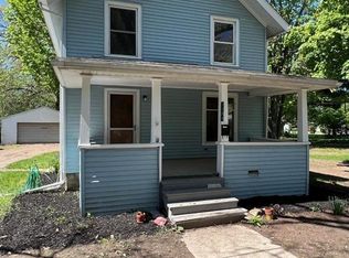 1104 Water St, Eaton Rapids, MI 48827