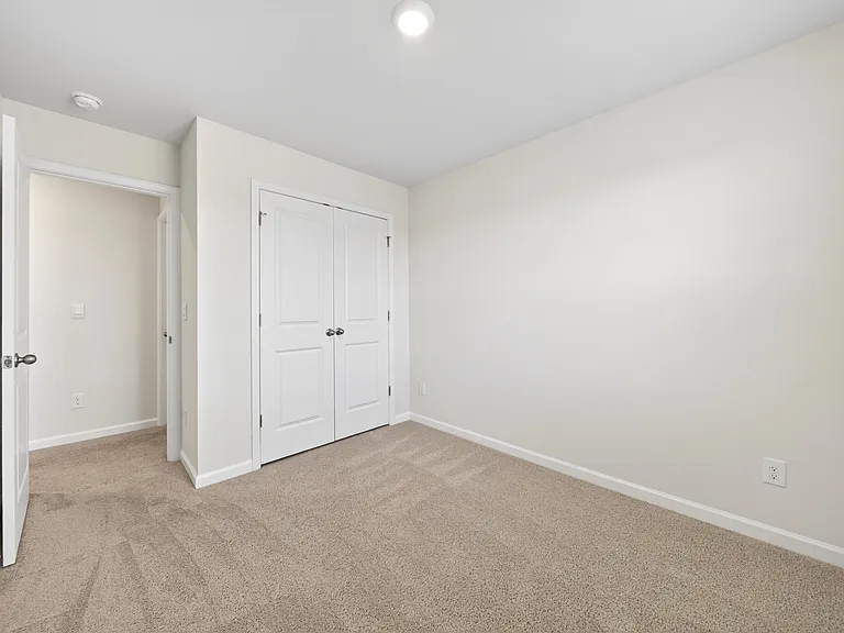1175 Evelynnview Ln — Photo 27