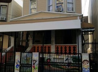 1986 Clinton Ave, Bronx, NY 10457