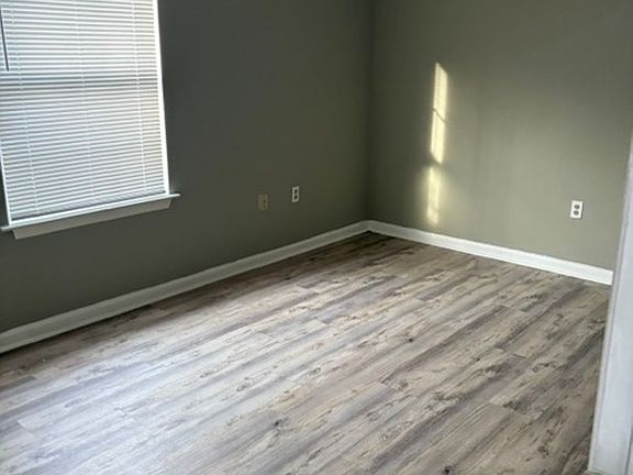 4th image of 600 River Wynd Dr #207