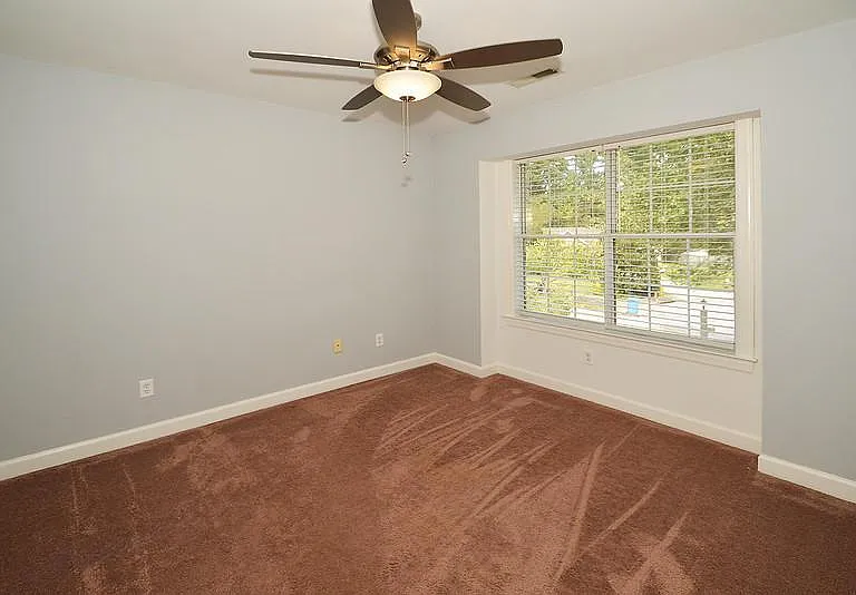 8102 Mee Mee Rd — Photo 21