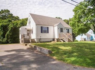 204 Waseca Ave, Barrington, RI 02806