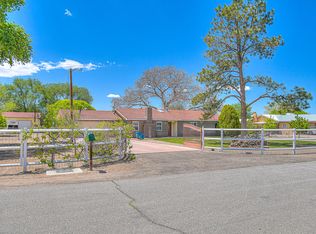 6157 Alvis Cir SW, Albuquerque, NM 87105