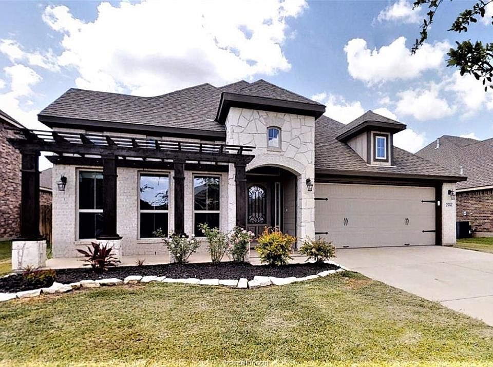 1st image of 2514 Hailes Ln