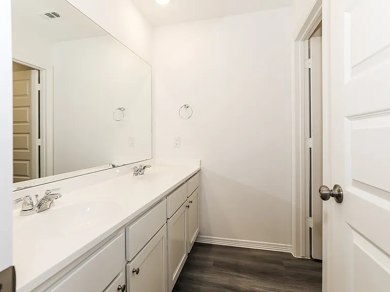 16726 Rover Ln — Photo 15