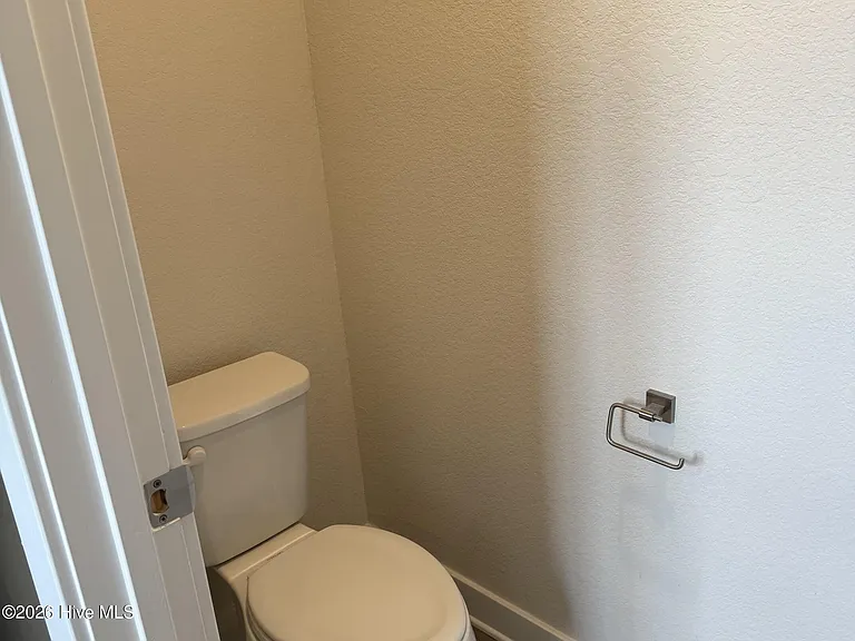 407 Green Lake Rd — Photo 24