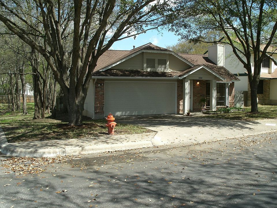 1st image of 1404 Elm Brook Dr