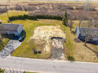 47 Wickwine Ln #52, Henrietta, NY 14467