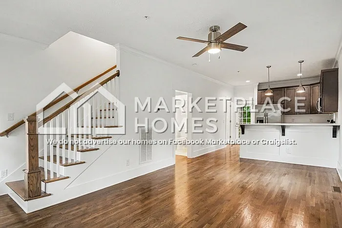 185 Peach St — Photo 3