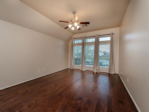 4th image of 26203 Serenity Oaks Dr