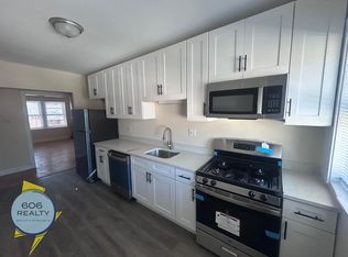Riverside Courtyard, Riverside, IL 60546