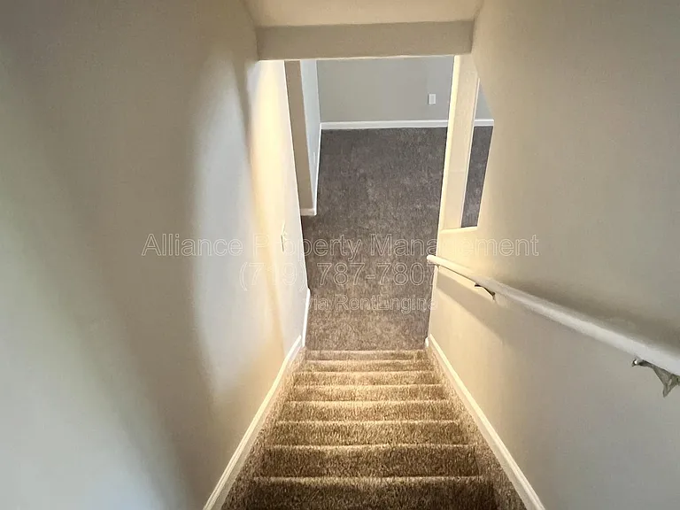 5851 Granby Hill Dr — Photo 28