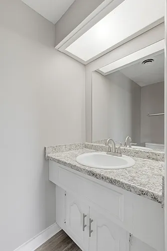 120 Glen Cove Trl Photo 1