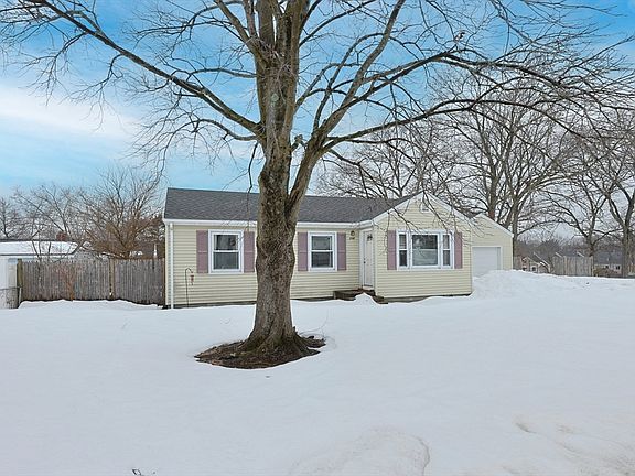 2nd image of 338 Mendon Rd