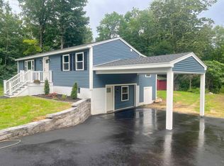 245 Fremont Rd, Sandown, NH 03873