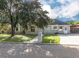615 Claveles St, Palmview, TX 78572