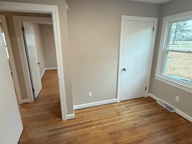 4949 County Home Rd — Photo 11
