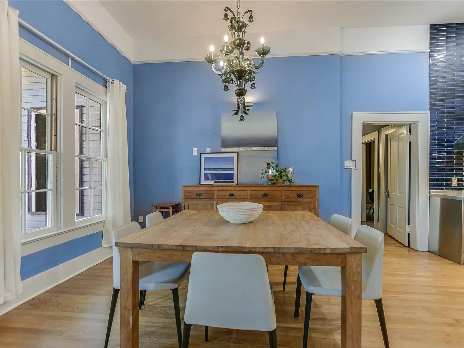 3 bed, 3.5 bath, 2329 sqft, $7,000 — Photo 4