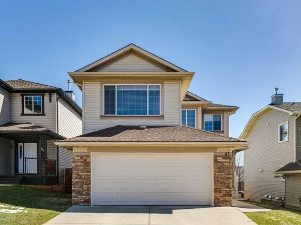 63 W Westmount Cir, Okotoks, AB T1S 0B7