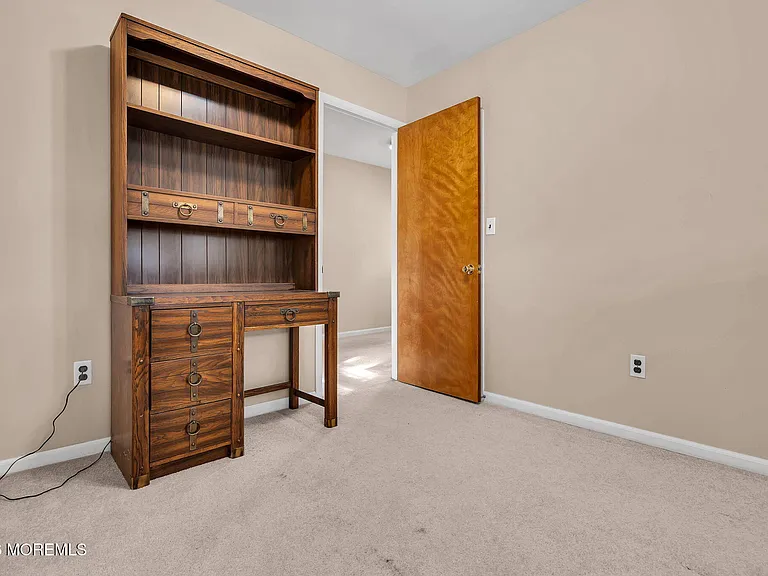 501 Cable Ave — Photo 31