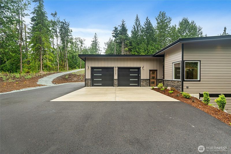 2nd image of 5061 South Pass Road