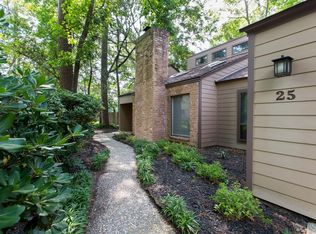 25 Rambling Wood Ct, Spring, TX 77380