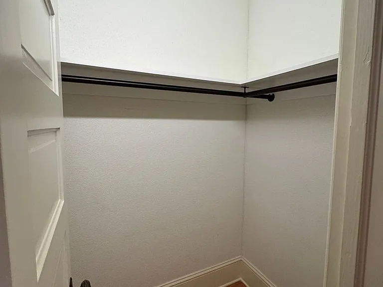 524 E Main St #207 — Photo 12