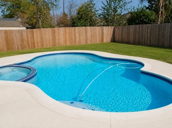 3814 Misty Ridge Dr, Humble, TX 77396