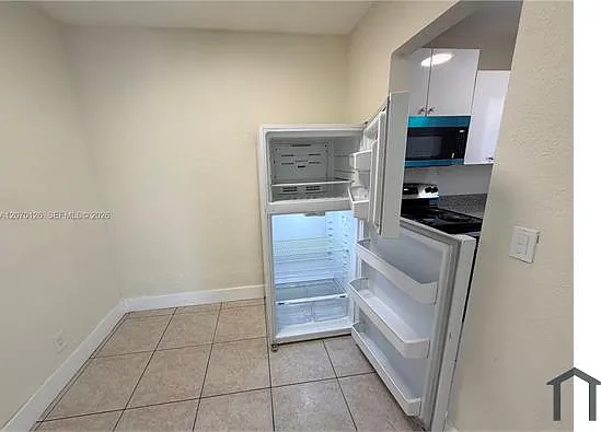 2 bed, 750 sqft, $1,750 — Photo 4