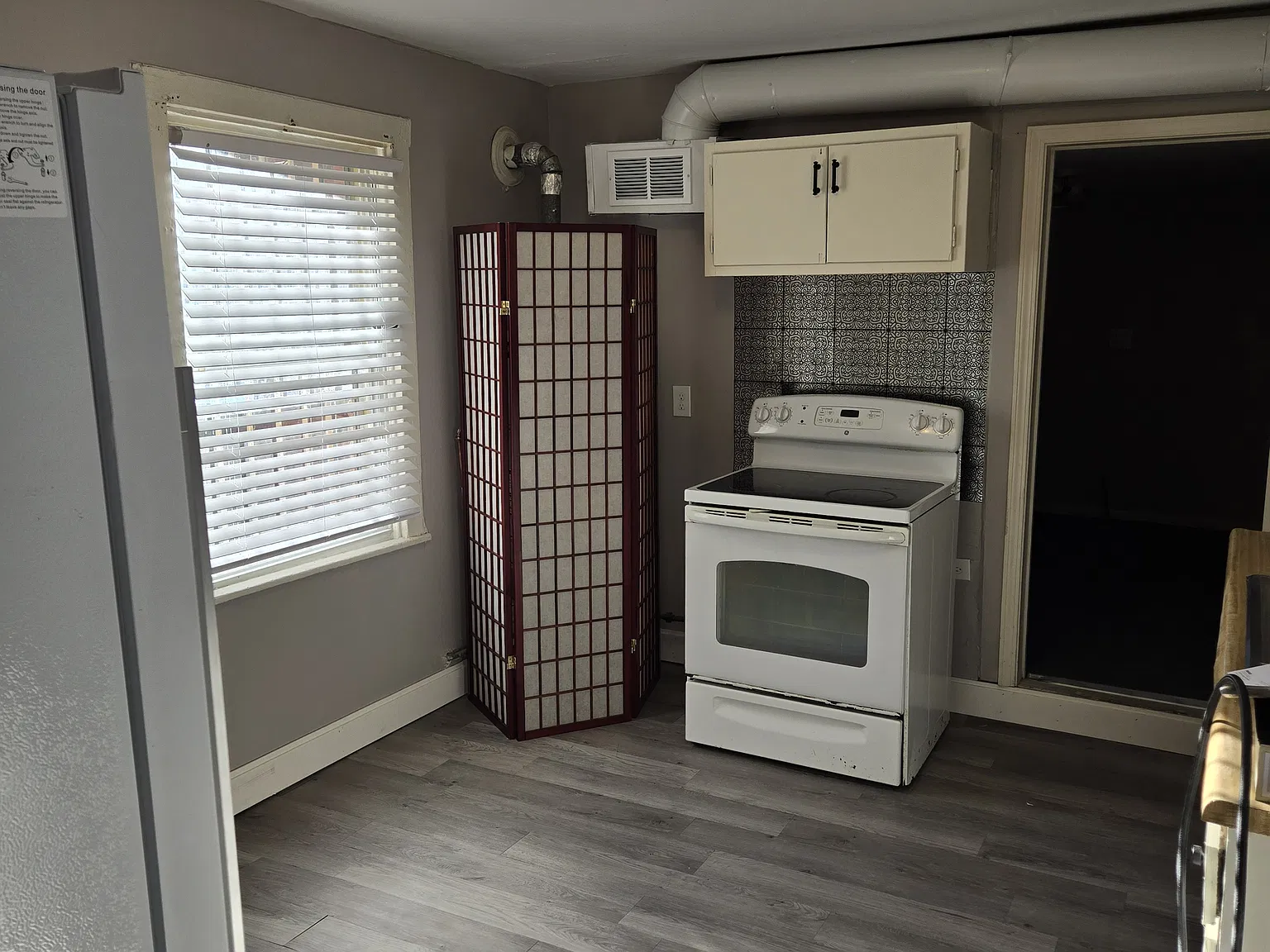 1 bed, 856 sqft, $795 — Photo 2