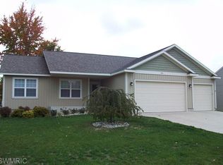 872 Ashlee Ct, Muskegon, MI