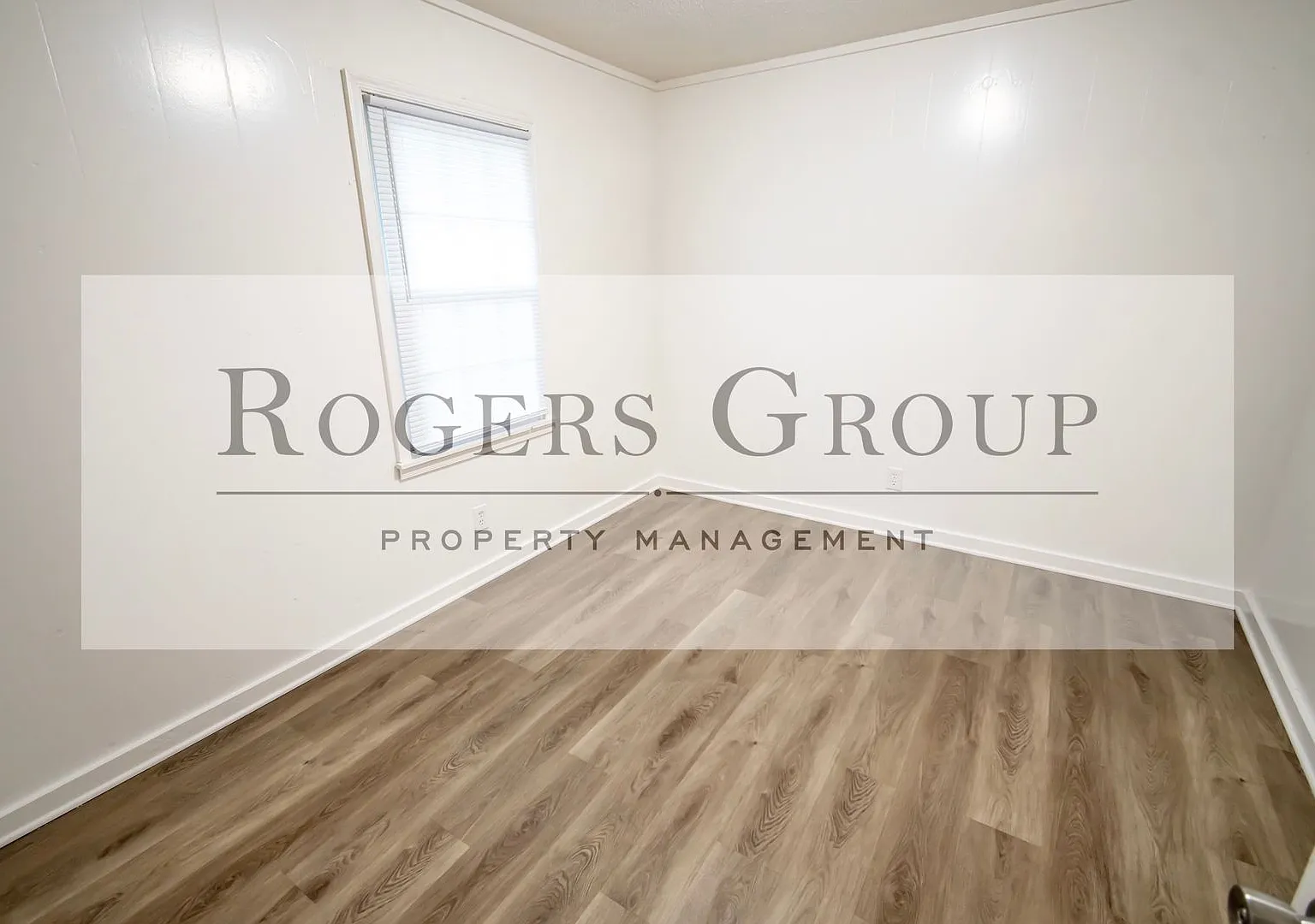 #450 - 807-809 Hughes St Duplex — Photo 4