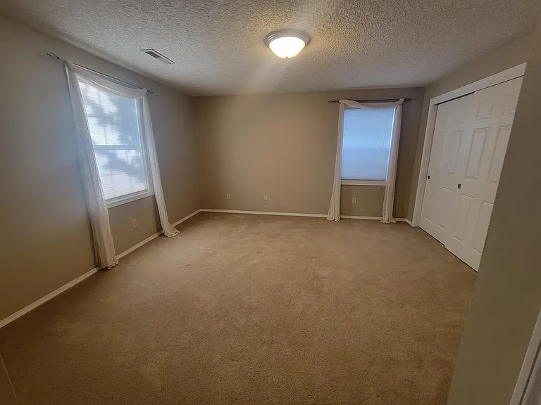 23713 NW Hillhurst Rd — Photo 11