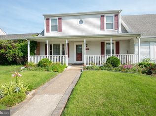 5734 Arcadia Ct, Bensalem, PA 19020