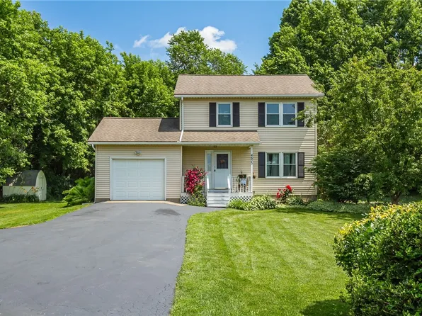 4623 Shelly Rd, Livonia, NY 14487