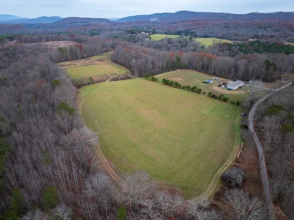 1858 Dry Hill Rd, Rockwood, TN 37854
