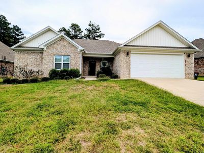 18557 Parkway Pines Dr, Bauxite, AR, 72011