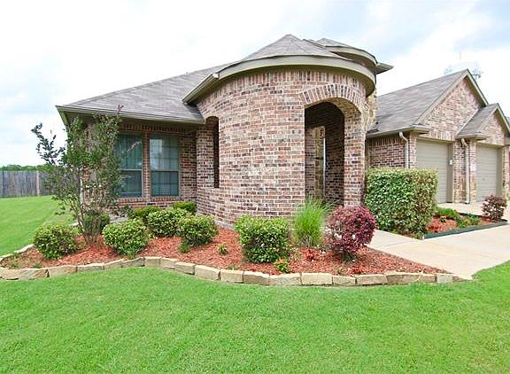 2nd image of 600 Savanna Dr