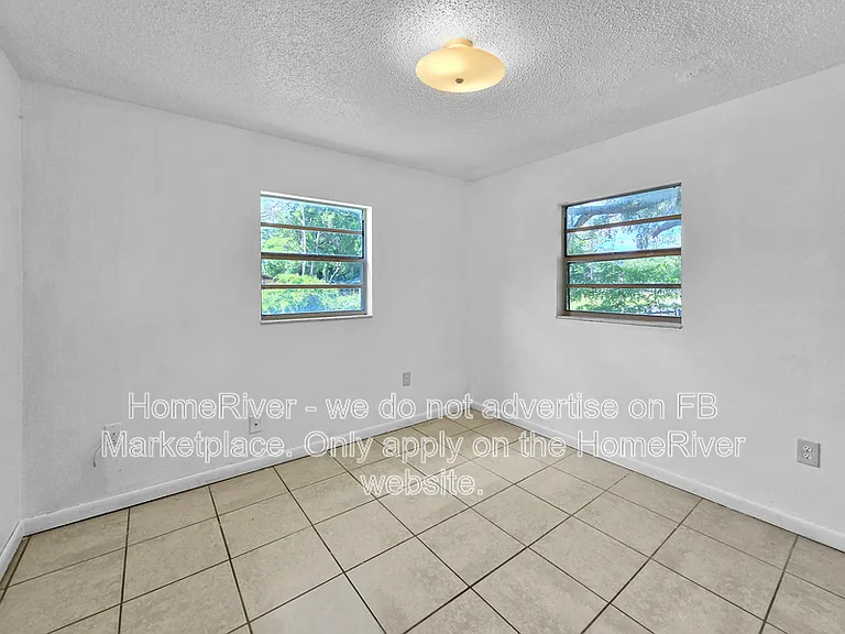 1602 NW 20th Ct — Photo 11