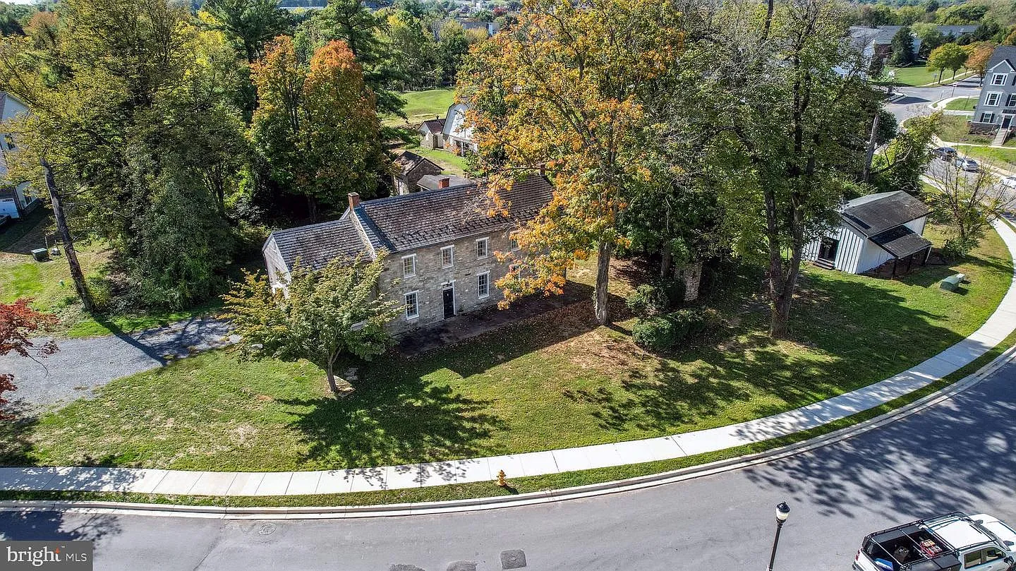 1776 Atlas Dr photo 1